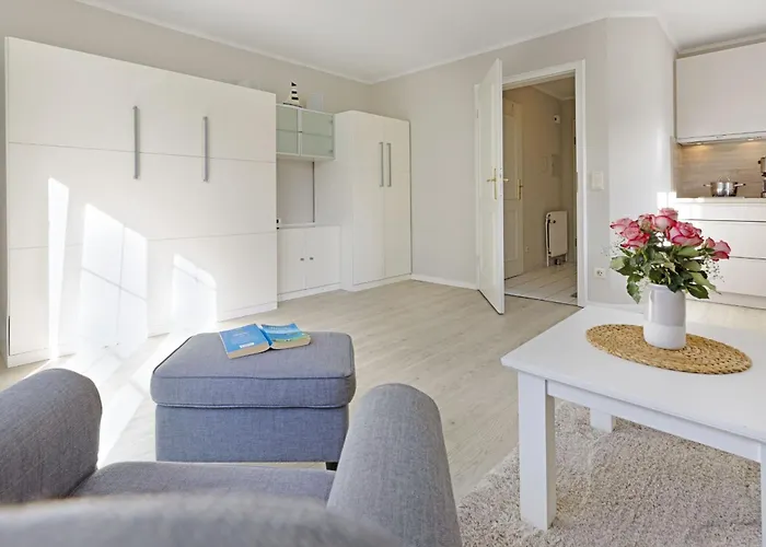 Duene Holte Hueues List